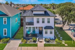 2401 33rd St, Galveston, TX 77550 - Photo 1