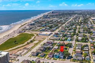 2401 33rd St, Galveston, TX 77550 - Photo 46