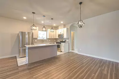 910 King Street, Houston, TX 77022 - Photo 10