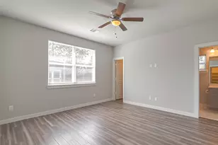 910 King St, Houston, TX 77022 - Photo 20