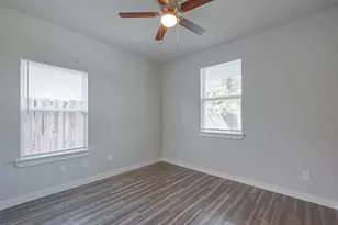 910 King St, Houston, TX 77022 - Photo 26