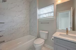 910 King St, Houston, TX 77022 - Photo 24