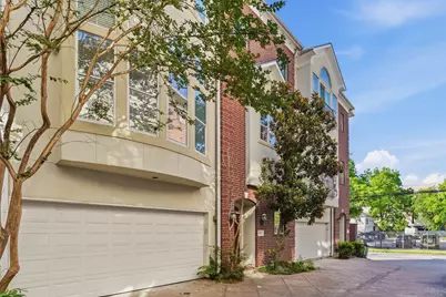 822 Stuart Street, Houston, TX 77006 - Photo 2