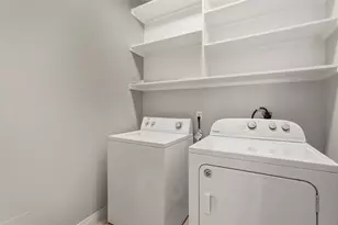 822 Stuart St, Houston, TX 77006 - Photo 18