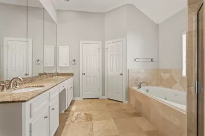 822 Stuart Street, Houston, TX 77006 - Photo 24