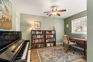 4602 Randwick Dr, Houston, TX 77092 - Photo 8