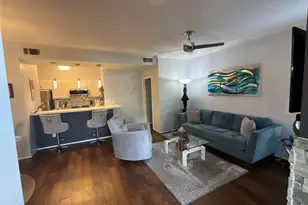 7063 N Holiday Dr, Galveston, TX 77550 - Photo 16