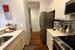 7063 N Holiday Dr, Galveston, TX 77550 - Photo 8