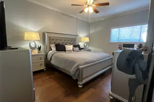 7063 N Holiday Dr, Galveston, TX 77550 - Photo 10