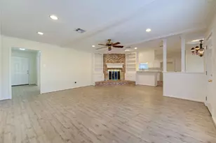 5810 Boyce Springs Dr, Houston, TX 77066 - Photo 16