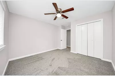 9638 Ravensworth Drive, Houston, TX 77031 - Photo 26