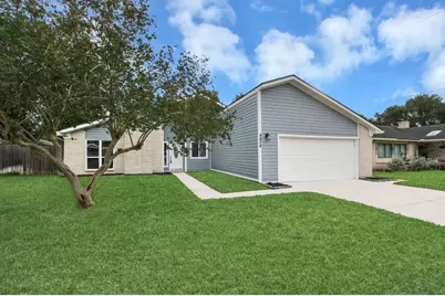 9638 Ravensworth Drive, Houston, TX 77031 - Photo 2