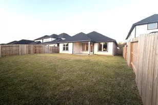 255 Springfield Terrace Ct, Conroe, TX 77304 - Photo 6