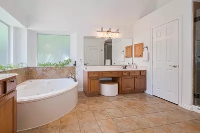 157 E Frontera Circle, The Woodlands, TX 77382 - Photo 24