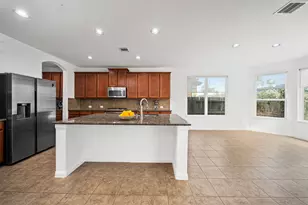 4663 Rockton Hills Ln, Sugar Land, TX 77479 - Photo 10