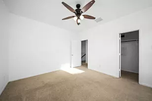 4663 Rockton Hills Ln, Sugar Land, TX 77479 - Photo 20