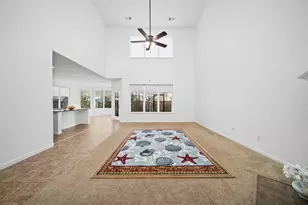 4663 Rockton Hills Ln, Sugar Land, TX 77479 - Photo 4