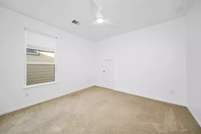 4663 Rockton Hills Lane, Sugar Land, TX 77479 - Photo 22