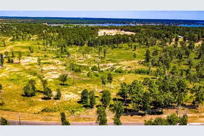 400 Yaupon Cove Drive, Onalaska, TX 77360 - Photo 32