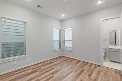 608 Thornton Oaks Lane, Houston, TX 77018 - Photo 12