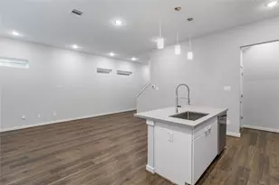 608 Thornton Oaks Ln, Houston, TX 77018 - Photo 6