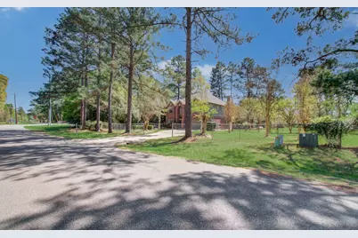 37703 Galleria Oaks Lane, Magnolia, TX 77354 - Photo 4