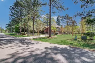 37703 Galleria Oaks Ln, Magnolia, TX 77354 - Photo 4