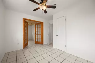522 Hollyvale Dr, Houston, TX 77060 - Photo 10