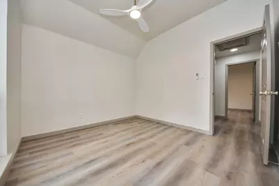 14423 Gadwall Court, Houston, TX 77044 - Photo 16