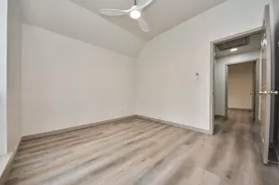 14423 Gadwall Ct, Houston, TX 77044 - Photo 16