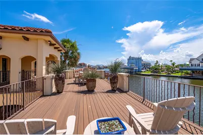 215 Sampan Drive, Galveston, TX 77554 - Photo 18
