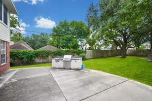 17122 Highland Canyon Dr, Houston, TX 77095 - Photo 10