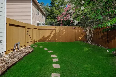 11 Scenic Brook Court, The Woodlands, TX 77382 - Photo 26