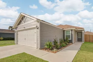 8007 Vanilla Orchid Dr Dr, Houston, TX 77016 - Photo 2