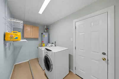 8822 Ryton Lane, Houston, TX 77088 - Photo 34