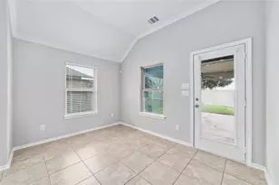 6834 Pear Point Ln, Richmond, TX 77469 - Photo 16
