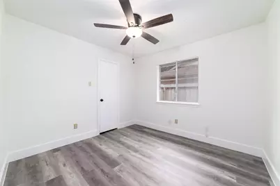 2311 Pebbledown Circle, Sugar Land, TX 77478 - Photo 18