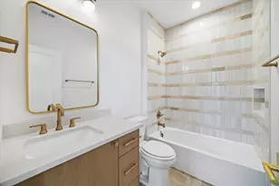 1710 Gardenia Dr, Houston, TX 77018 - Photo 24