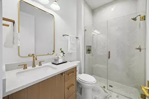 1710 Gardenia Dr, Houston, TX 77018 - Photo 26