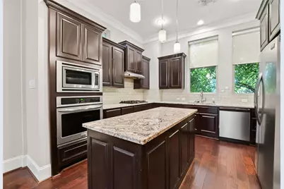 816 Yale Street #C, Houston, TX 77007 - Photo 4