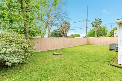 105 Marlin Avenue, Galveston, TX 77550 - Photo 24