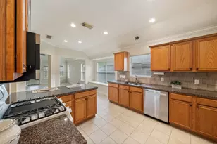 26878 Regency Pines Dr, Kingwood, TX 77339 - Photo 12