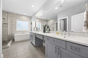 1565 W 22nd St, Houston, TX 77008 - Photo 16