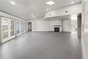 5910 Zenith St, Beaumont, TX 77706 - Photo 4