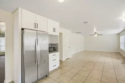 9214 Rosewell Court, Houston, TX 77095 - Photo 14