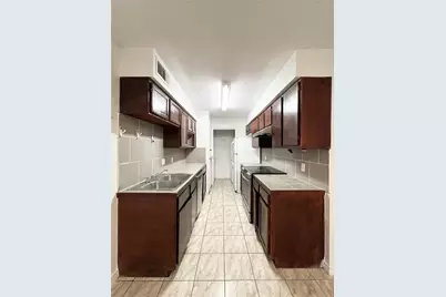 12710 Leader Street #B, Houston, TX 77072 - Photo 8