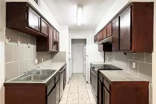 12710 Leader St, Houston, TX 77072 - Photo 8