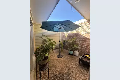6928 Lasker Drive, Galveston, TX 77551 - Photo 12