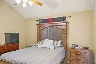 4718 Stonebridge St, Baytown, TX 77521 - Photo 12