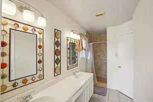 4718 Stonebridge St, Baytown, TX 77521 - Photo 20